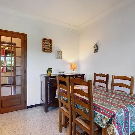 Maison Confortable Toute Equipee Vakantiehuis Saint-Gilles (Gard)