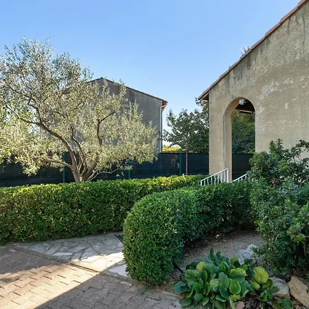 Maison Confortable Toute Equipee Saint-Gilles (Gard)